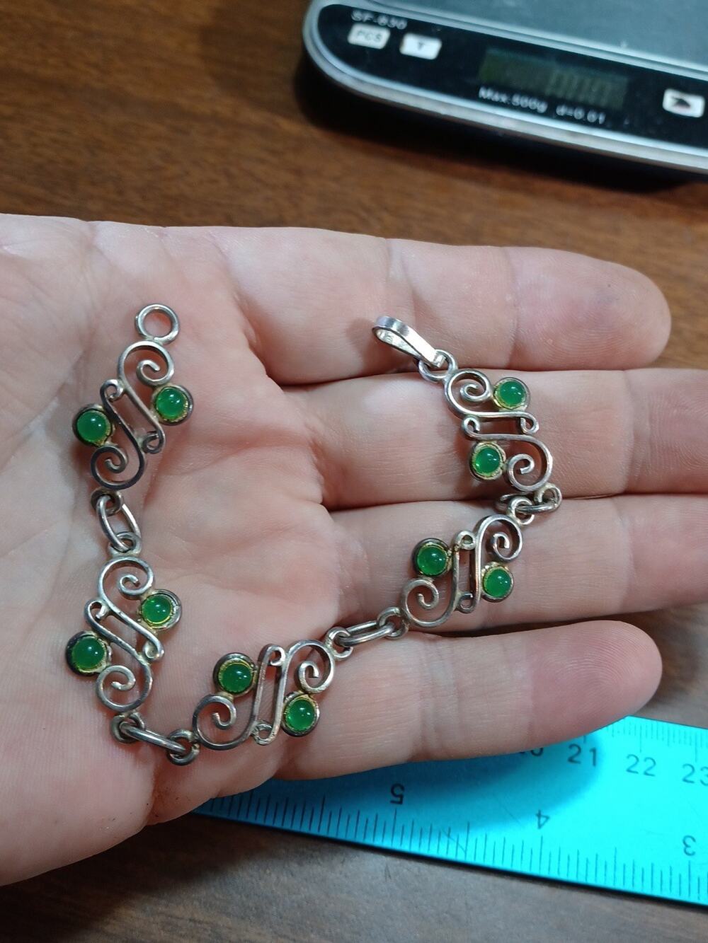 VINTAGE STERLING SILVER BRACELET green glass stones 7.25" 15 Grams